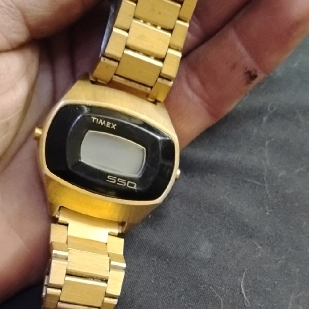 Timex SSQ Gold Digital Watch